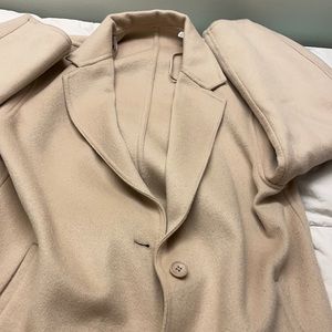 UNIQLO M sz 6 brown tan camel Trench Coat. LAYER!
